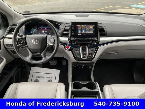 Used 2023 Honda Odyssey Touring image 46