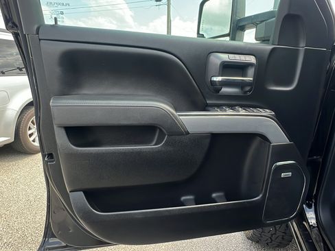Used 2015 Chevrolet Silverado 1500 LTZ Z71 w/ Custom Sport Edition AWD/4WD image 9