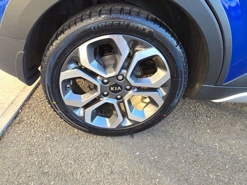 Used 2021 Kia Soul X-Line image 10