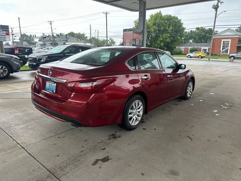 Used 2018 Nissan Altima 2.5 S w/ S Convenience Package FWD image 3