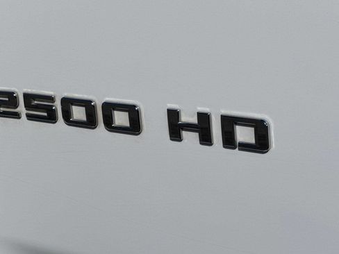 Used 2023 Chevrolet Silverado 2500 LT w/ Convenience Package AWD/4WD image 31