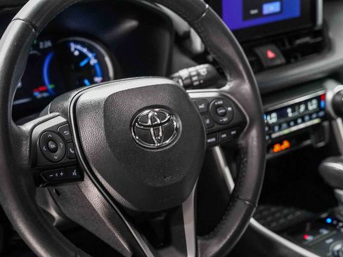 Certified 2023 Toyota RAV4 SE AWD/4WD image 20