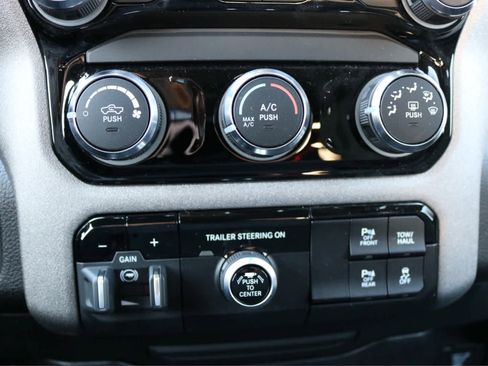 New 2026 RAM 1500 Classic Warlock image 21