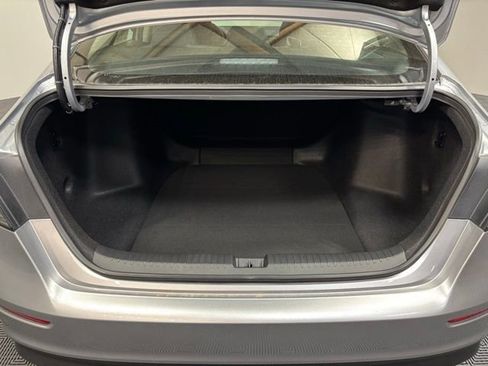 New 2026 Honda Accord LX image 17
