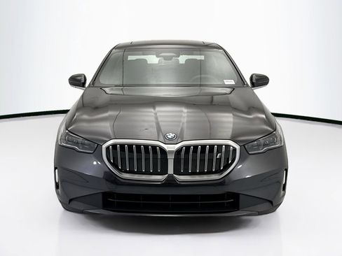 New 2026 BMW i5 eDrive40 RWD image 2