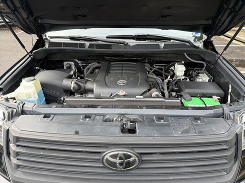 Used 2018 Toyota Tundra 1794 Edition image 33