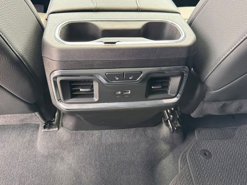 Used 2025 GMC Sierra 3500 Denali w/ Denali Reserve Package AWD/4WD image 29