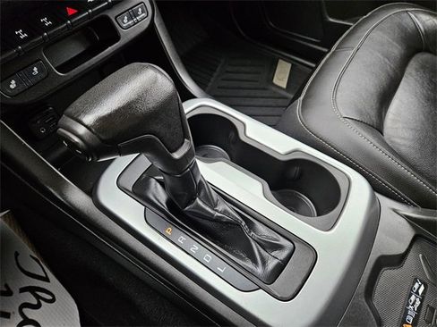 Used 2021 Chevrolet Colorado ZR2 w/ Colorado ZR2 Bison Edition image 26