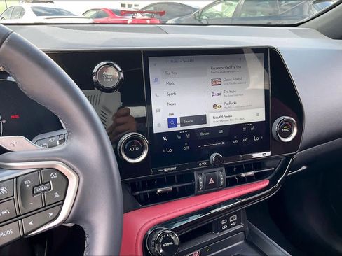 Used 2022 Lexus NX 350 AWD image 12