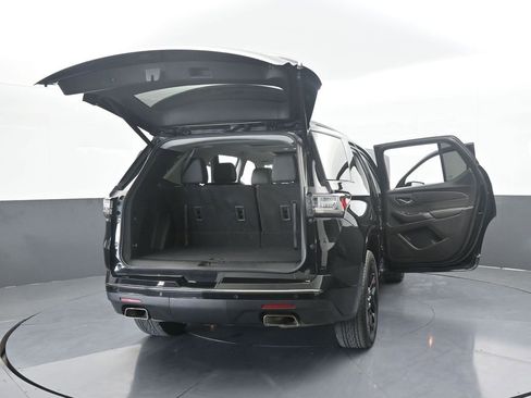 Used 2021 Chevrolet Traverse Premier w/ Redline Edition image 95