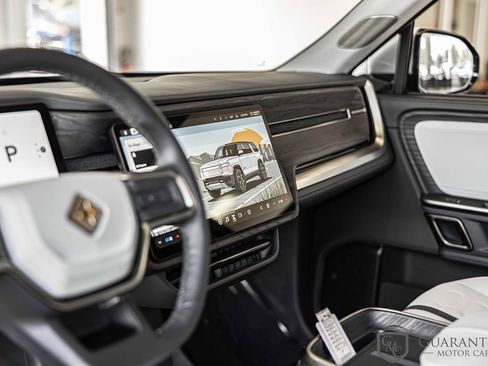 Used 2024 Rivian R1S Adventure image 22