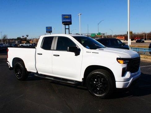 New 2026 Chevrolet Silverado 1500 Custom w/ Turbomax Blackout Package image 5