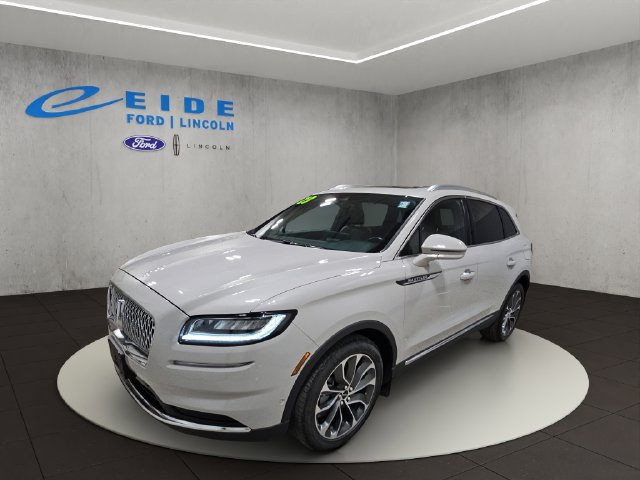 Used 2023 Lincoln Nautilus Reserve w/ Equipment Group 201A AWD/4WD image 5