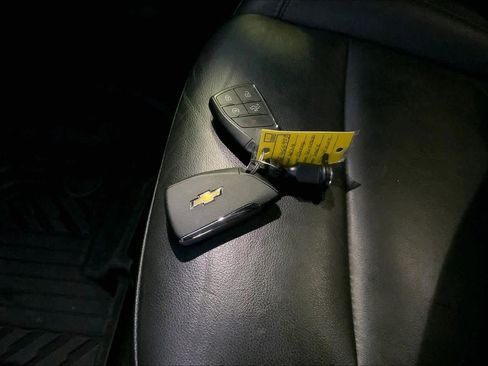 Used 2024 Chevrolet Silverado 2500 LT image 13