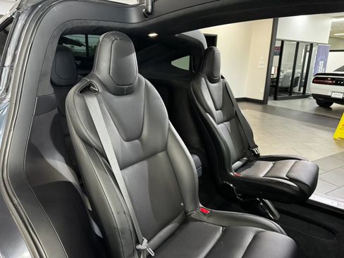 Used 2022 Tesla Model X Plaid AWD/4WD image 18