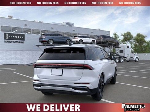 New 2026 Lincoln Nautilus Reserve image 8