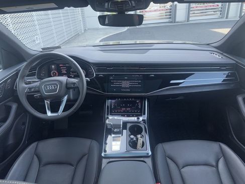 Used 2023 Audi Q8 Prestige w/ Prestige Package AWD/4WD image 37