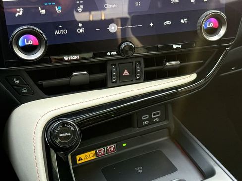 Used 2022 Lexus NX 350h AWD w/ Vision Package image 28