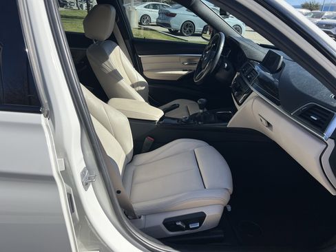 Used 2018 BMW 340i Sedan image 29
