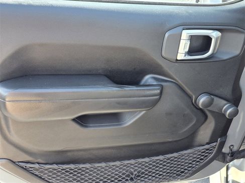 Used 2020 Jeep Wrangler Unlimited Sport image 14