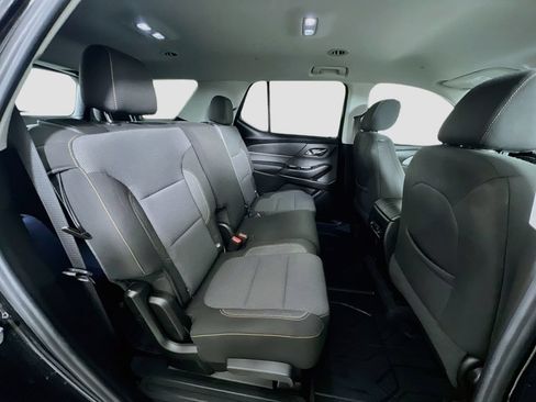 Used 2021 Chevrolet Traverse LT w/ LPO, Floor Liner Package AWD/4WD image 39
