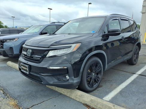 Used 2020 Honda Pilot Black Edition image 2