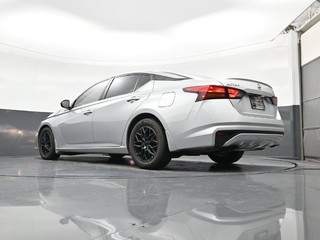 Used 2020 Nissan Altima 2.5 S FWD image 23