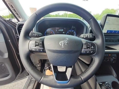 Used 2024 Ford Bronco Sport Heritage w/ Heritage Convenience Package image 25