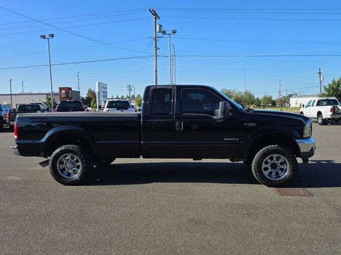 Used 2002 Ford F250 XLT AWD/4WD image 5
