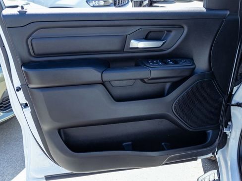 New 2026 RAM 1500 Express AWD/4WD image 22