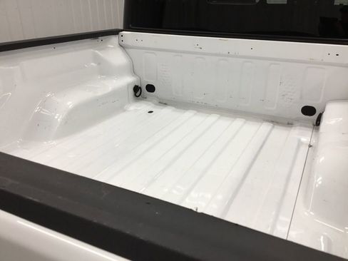 Used 2021 Jeep Gladiator Sport image 15