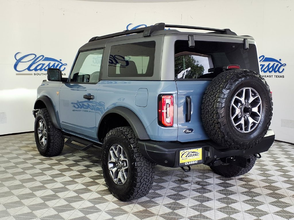 Used 2024 Ford Bronco Badlands AWD/4WD image 2