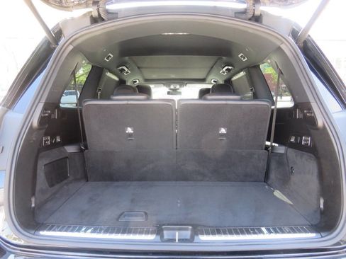 Used 2020 Mercedes-Benz GLS 450 4MATIC image 26