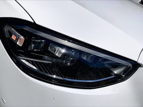 Certified 2024 Mercedes-Benz S 580 4MATIC Sedan image 31