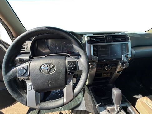 Used 2021 Toyota 4Runner SR5 image 21