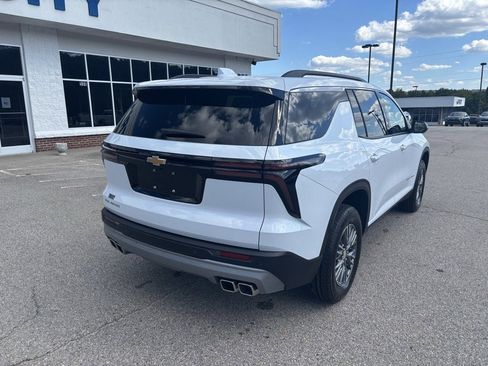 New 2026 Chevrolet Traverse LT image 7