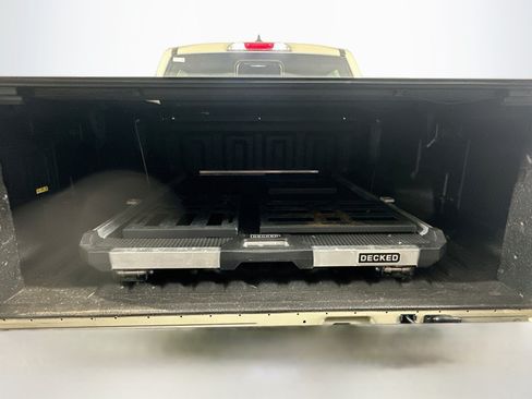 Used 2025 Ford Ranger Lariat RWD image 28