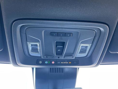 Used 2024 Chevrolet Silverado 2500 High Country w/ Technology Package AWD/4WD image 39