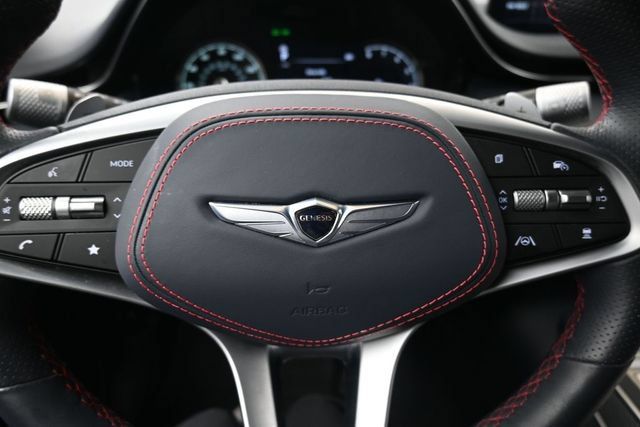 Used 2025 Genesis GV70 3.5T Sport AWD/4WD image 28