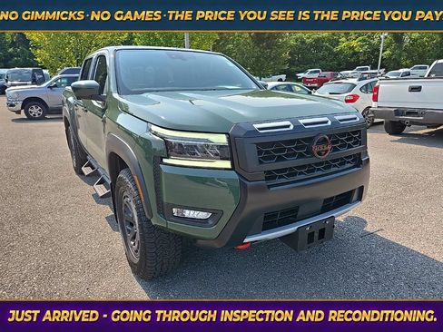 Used 2025 Nissan Frontier PRO-4X w/ Pro Premium Package AWD/4WD image 1