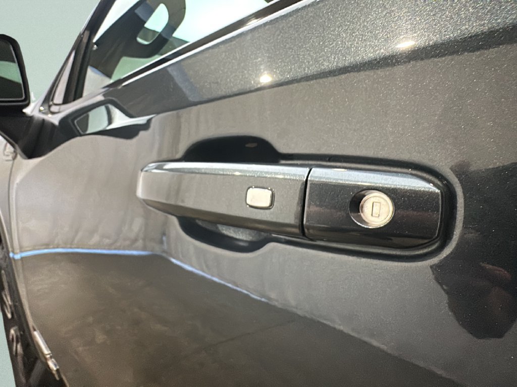 Used 2019 GMC Sierra 1500 AT4 w/ AT4 Premium Package AWD/4WD image 12