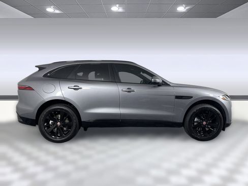 New 2023 Jaguar F-PACE S image 6