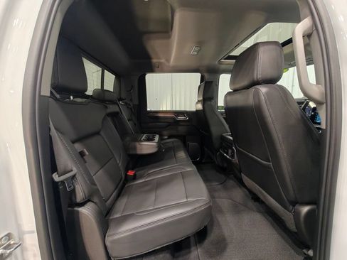 Used 2024 GMC Sierra 2500 Denali w/ Denali Reserve Package AWD/4WD image 37