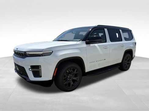 New 2026 Jeep Grand Wagoneer 4WD image 8