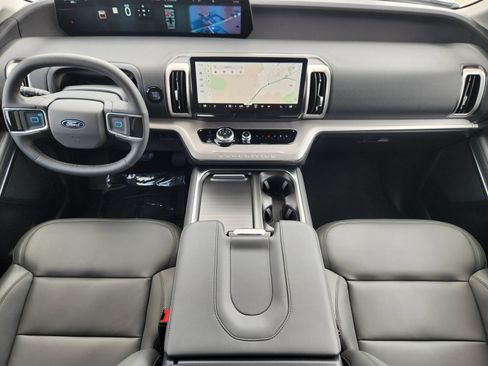 New 2026 Ford Expedition Active AWD/4WD image 21