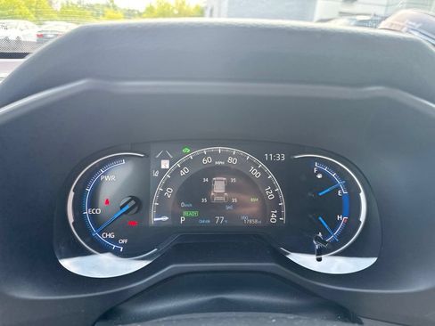 Used 2024 Toyota RAV4 XSE AWD/4WD image 22