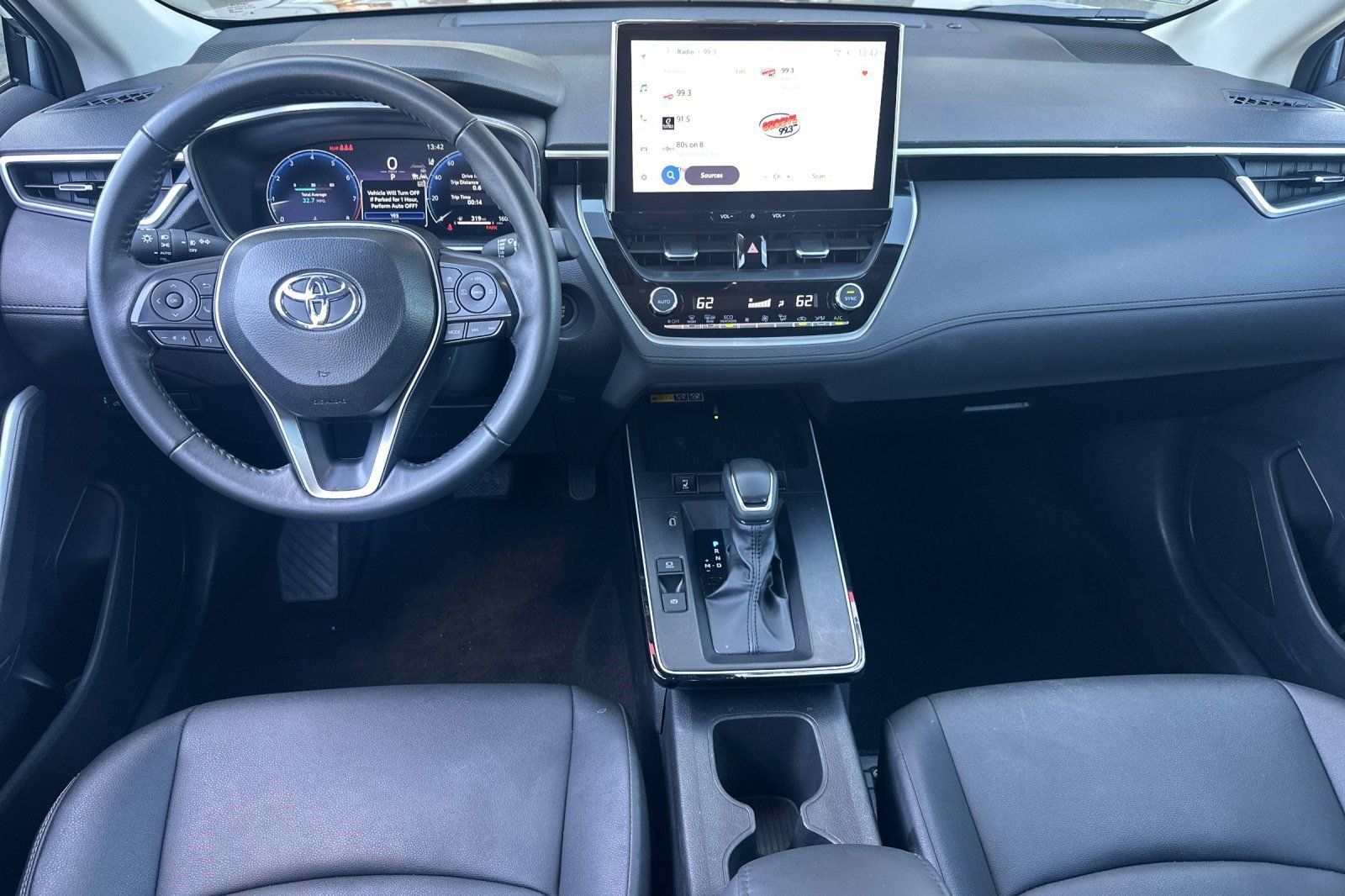 Used 2026 Toyota Corolla Cross XLE FWD image 15