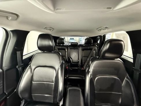 Used 2024 Ford Escape Platinum AWD/4WD image 32
