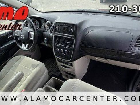 Used 2013 Dodge Grand Caravan SE image 14