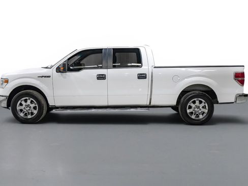 Used 2014 Ford F150 XLT w/ Equipment Group 302A Luxury RWD image 9